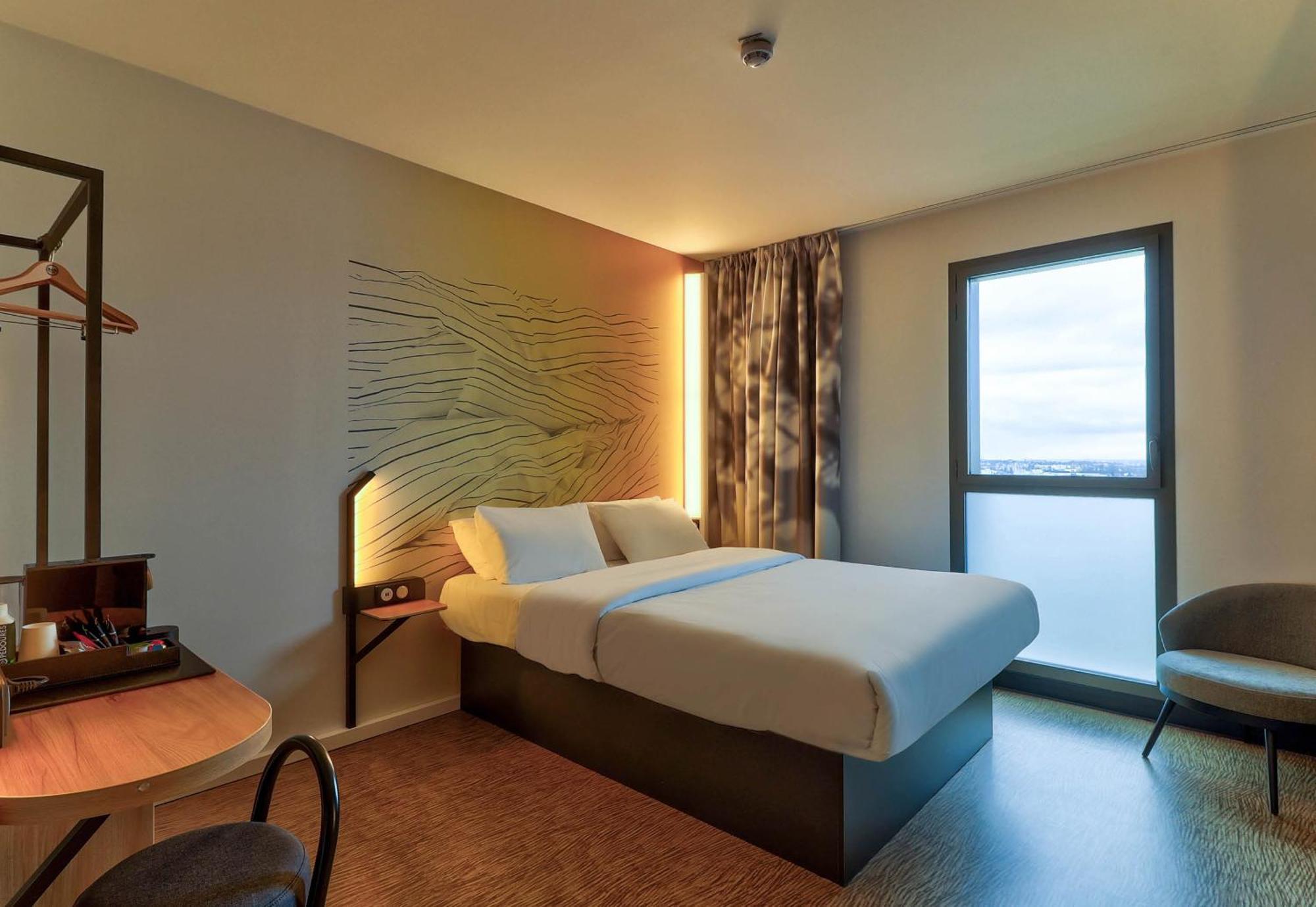 B&B Hotel Dijon Valmy Toison D'Or Екстер'єр фото